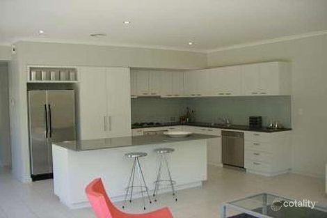 Property photo of 49 St Andrews Drive Heatherton VIC 3202