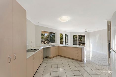 Property photo of 31 Mostyn Crescent Bushland Beach QLD 4818