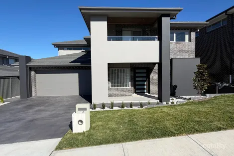 151 Flynn Ave, Middleton Grange, NSW 2171