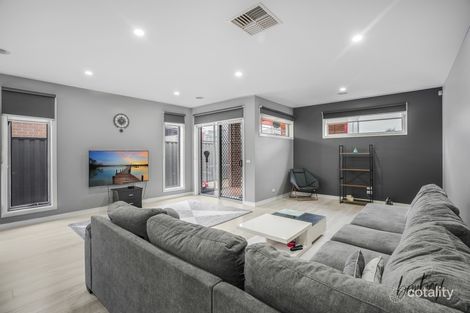 Property photo of 11 Creekbridge Street Craigieburn VIC 3064
