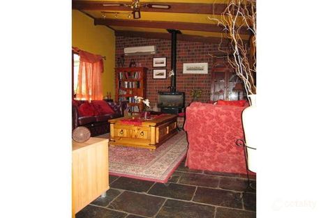 10 Haslam Cres, Elizabeth Vale, SA 5112