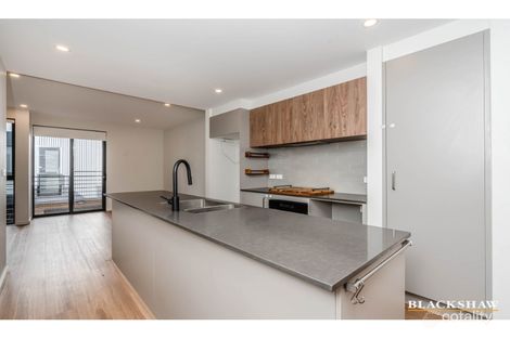120/2 Woodberry Ave, Coombs, ACT 2611