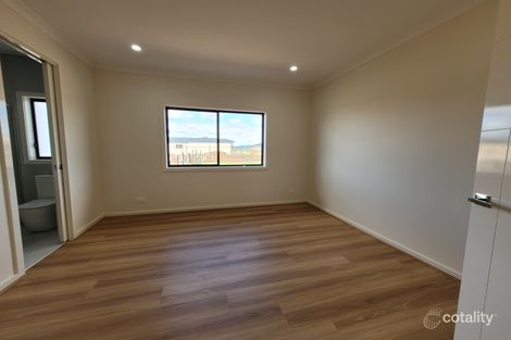 Property photo of 46 Stellar Road Bonnie Brook VIC 3335