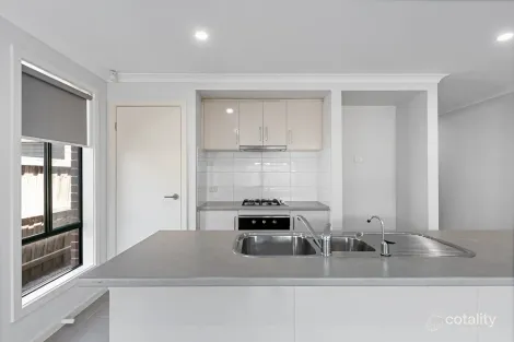 Property photo of 5 Correa Place Brookfield VIC 3338