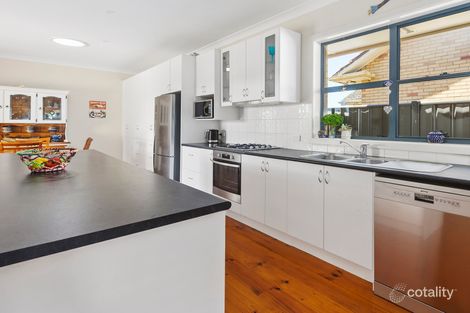 Property photo of 4 Ulverstone Street Colac VIC 3250