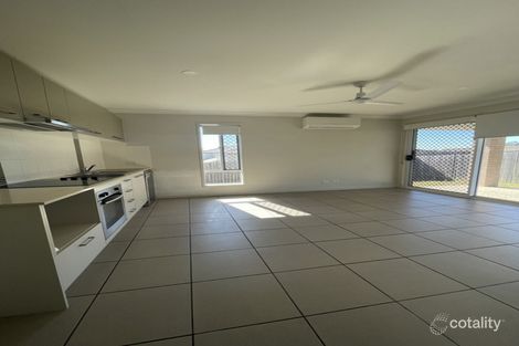 2/61 Jane St, Leichhardt, QLD 4305