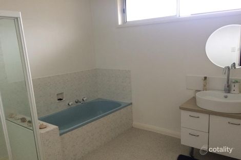 Property photo of 2 Smallburn Avenue Newborough VIC 3825