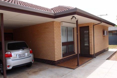 2/1 Davey St, Largs Bay, SA 5016
