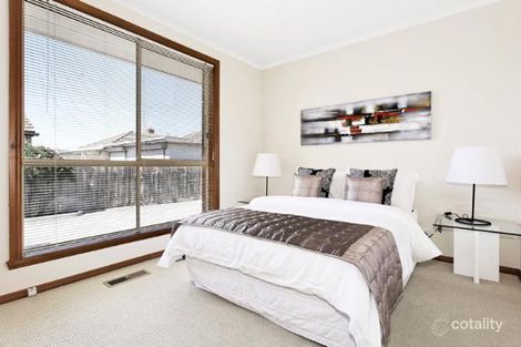 Property photo of 31B Royal Parade Reservoir VIC 3073