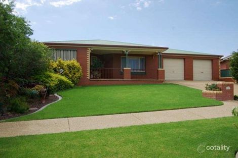 7 Kaloona Dr, Bourkelands, NSW 2650