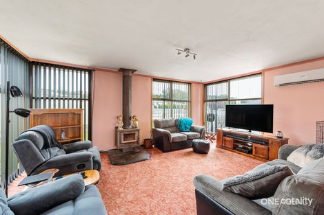 Property photo of 42 Raglan Street Somerset TAS 7322