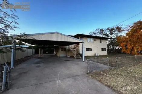 Property photo of 3 Campbell Street Emerald QLD 4720