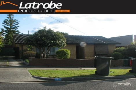 7 William St, Newborough, VIC 3825