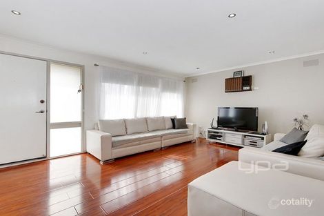 Property photo of 15 Shandeen Court Meadow Heights VIC 3048