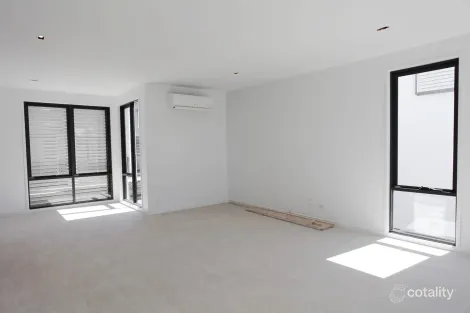 Property photo of 2 Welsh Way Alphington VIC 3078