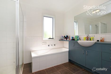 Property photo of 11/121 Grange Boulevard Bundoora VIC 3083