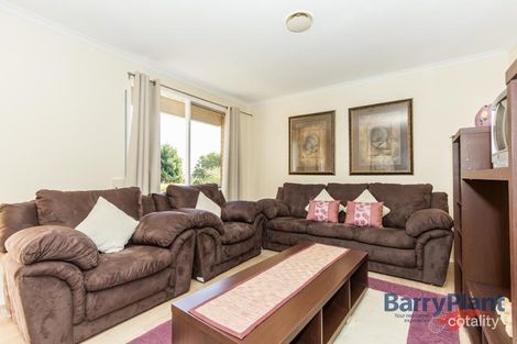 Property photo of 14 Chiswick Court Hampton Park VIC 3976