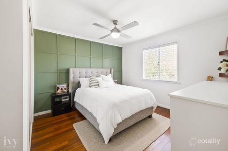 Property photo of 22 Errol Avenue Paradise Point QLD 4216