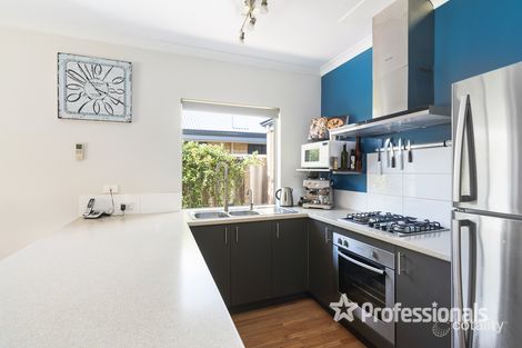 Property photo of 4 Gigondas Street Yalyalup WA 6280