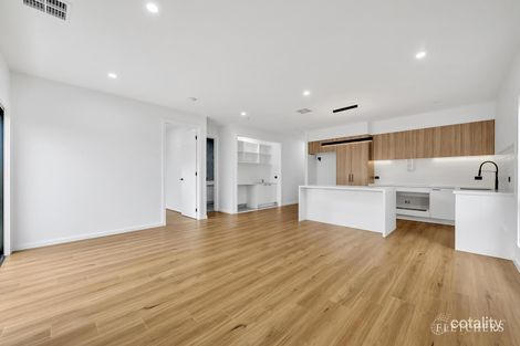 Property photo of 6 Moneta Way Weir Views VIC 3338