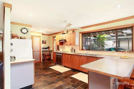 Property photo of 12 Hunter Street Charmhaven NSW 2263