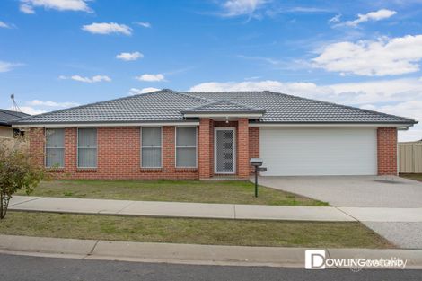 30 Vikki Ave, Rutherford, NSW 2320