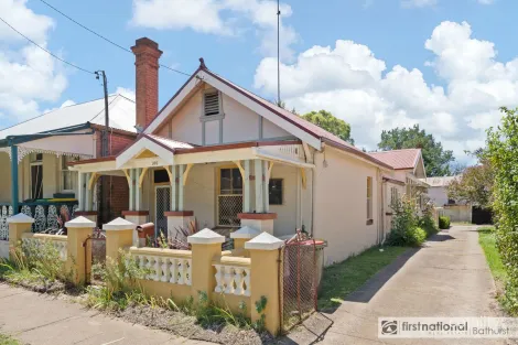 Property photo of 305 Russell Street Bathurst NSW 2795