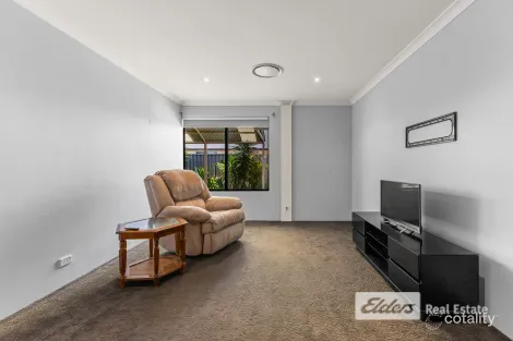 Property photo of 13 Lewana Approach Dalyellup WA 6230