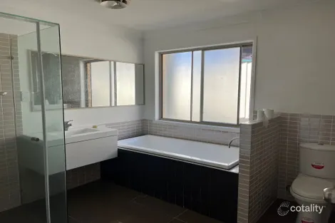 Property photo of 43 Wilton Crescent Boronia Heights QLD 4124