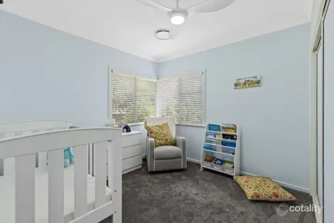 Property photo of 20 Sourris Street Mount Lofty QLD 4350