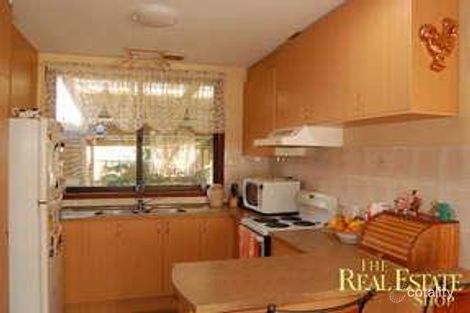 Property photo of 4 Steinfeld Court Wanniassa ACT 2903