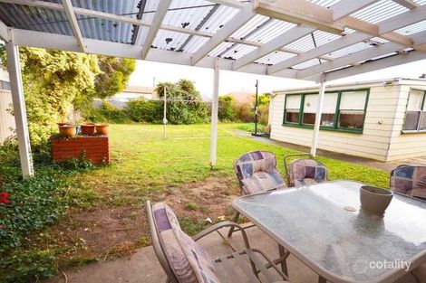 27 Pauls Cres, Wendouree, VIC 3355