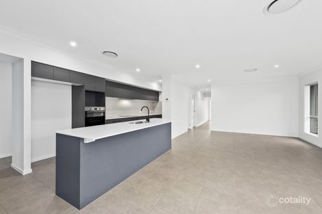 Property photo of 14 Maize Parkway Thrumster NSW 2444