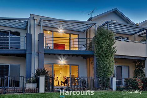 7/2 The Entrance, Pakenham, VIC 3810