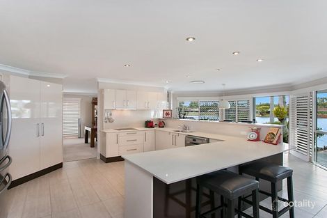 Property photo of 33 Cyclades Crescent Currumbin Waters QLD 4223