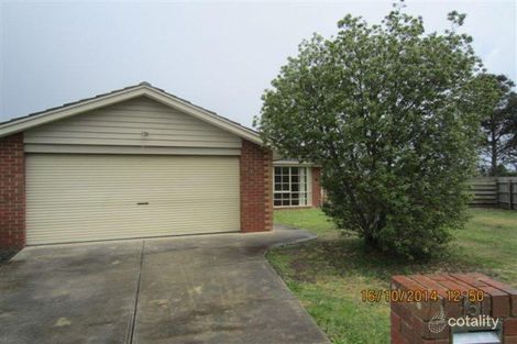 Property photo of 5 Vista Close Gisborne VIC 3437