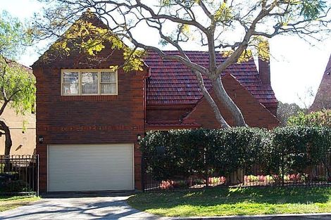 Property photo of 45 Sunnyside Crescent Castlecrag NSW 2068