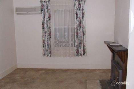 Property photo of 1 Thomas Street Jamestown SA 5491