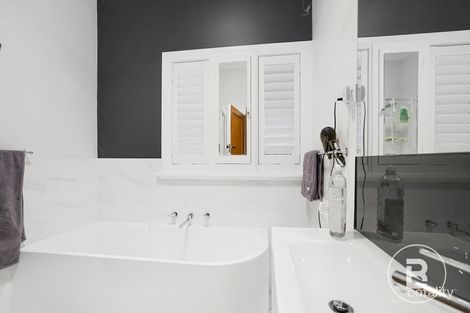 Property photo of 611A Lydiard Street North Soldiers Hill VIC 3350