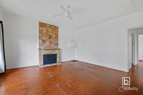 Property photo of 34 Malvina Parade Gorokan NSW 2263