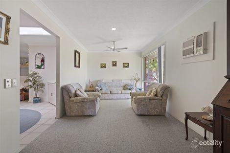 Property photo of 8 Pleasant Court Carrara QLD 4211