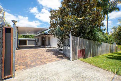 72 Crater St, Inala, QLD 4077