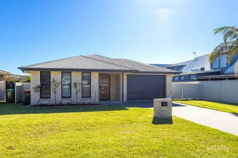 Property photo of 7 Flagtail Avenue Old Bar NSW 2430