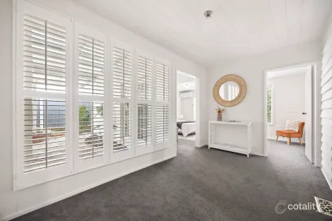 Property photo of 9 Riddell Road Sunbury VIC 3429