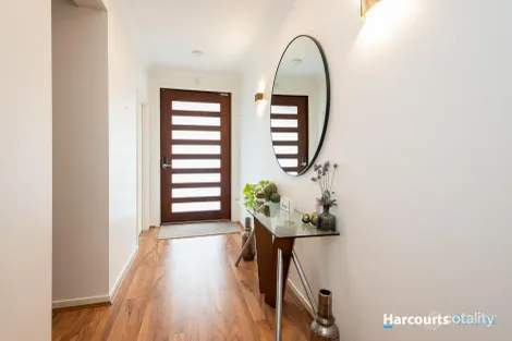 Property photo of 30 Koel Street Pallara QLD 4110