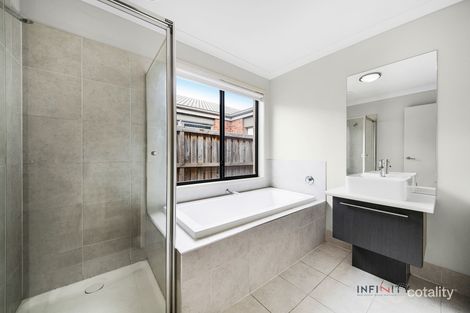 Property photo of 254B Sayers Road Truganina VIC 3029