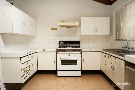 Property photo of 16 Koel Way Thornlie WA 6108