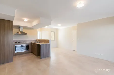 Property photo of 39A Rinaldo Crescent Coolbellup WA 6163