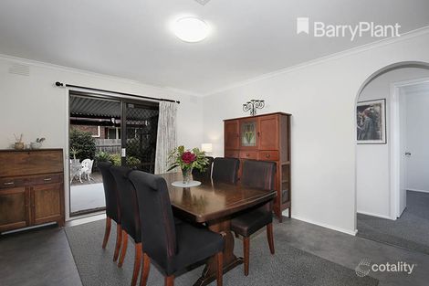 Property photo of 14 Corinella Square Wantirna VIC 3152