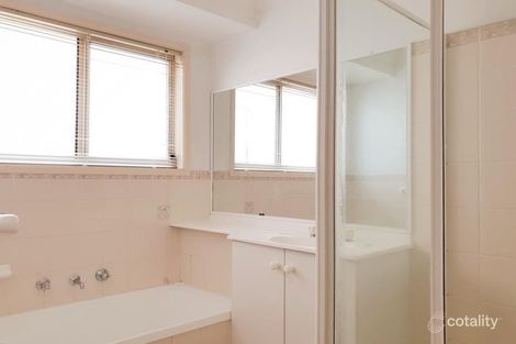 Property photo of 5 Lucius Place Rosemeadow NSW 2560
